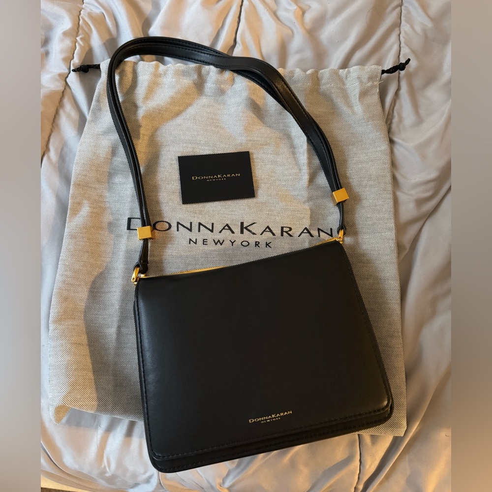 Donna Karan Jericho Shoulder Bag in Black